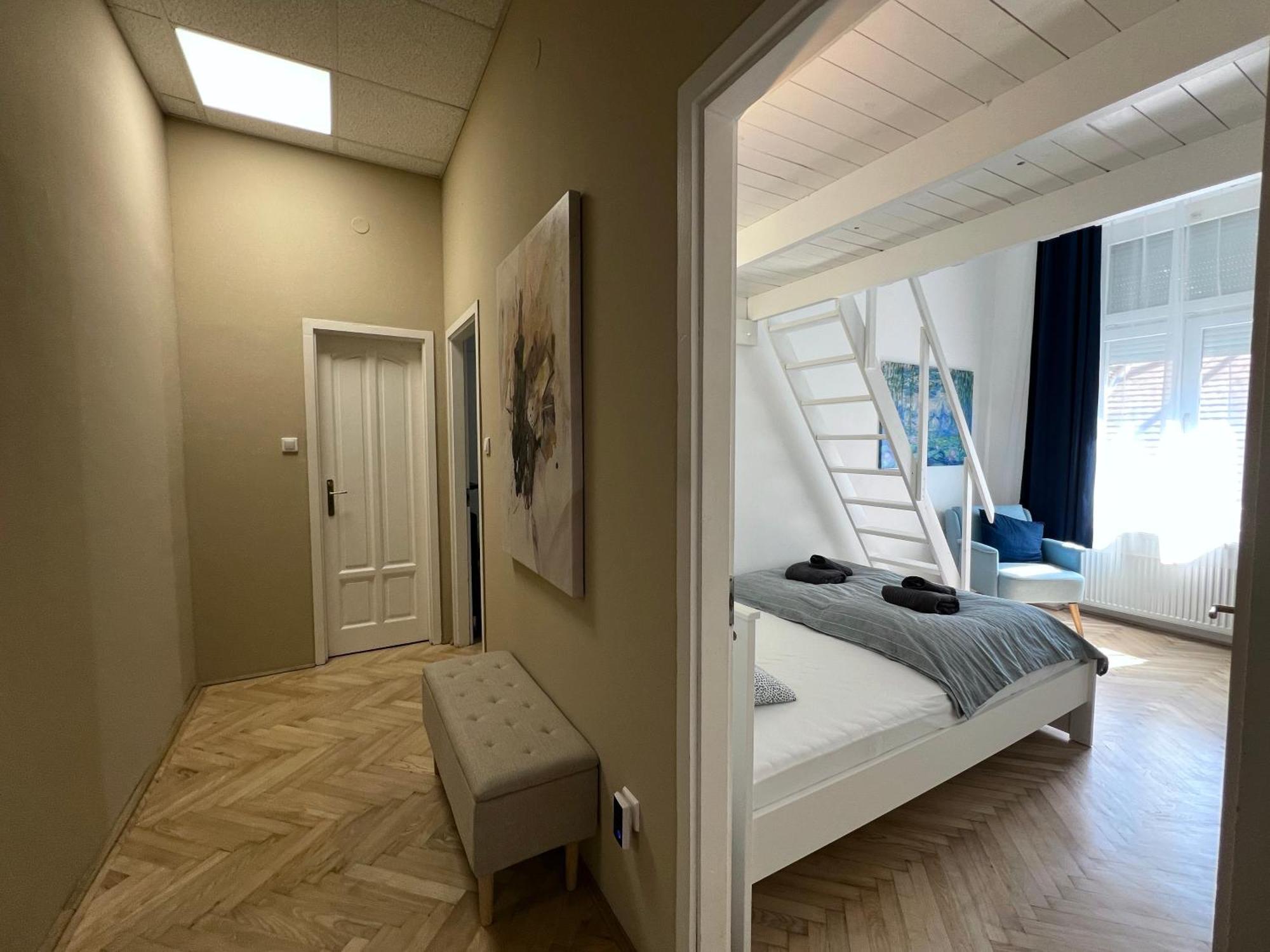 Tilia Suite Budapeste Exterior foto